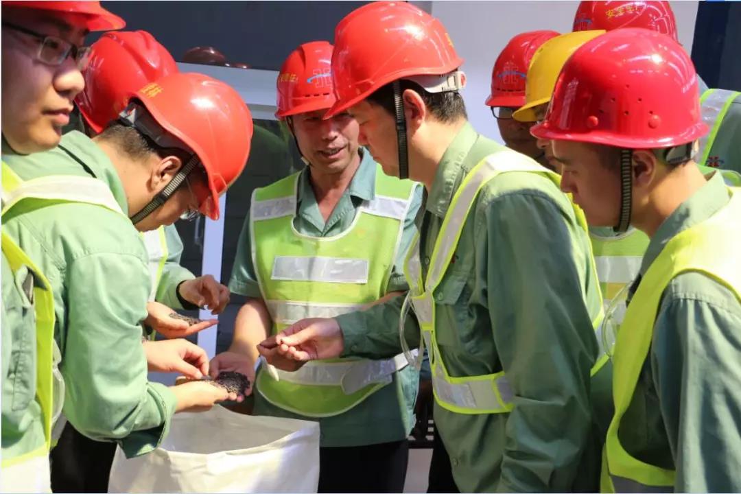 1538297072542802.jpg 2.jpg